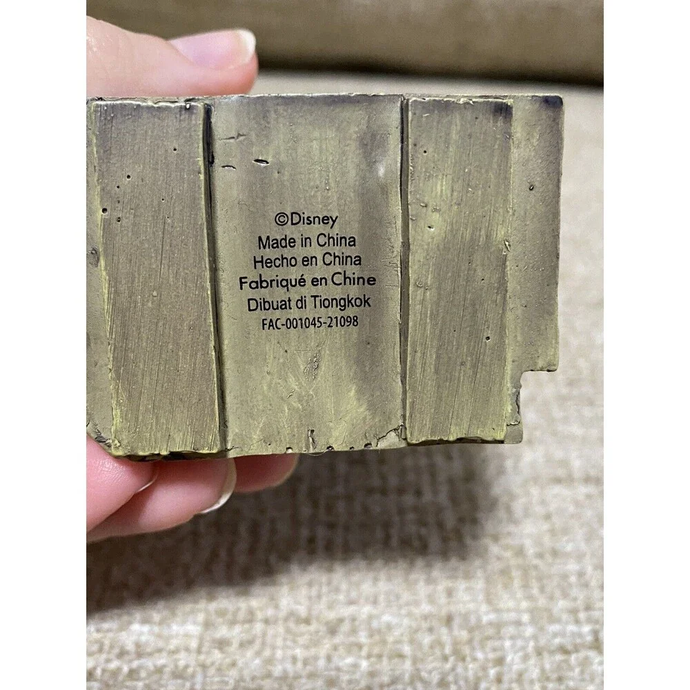 Disney 2021 Snow White Fairytale Moments Sketchbook Ornament
